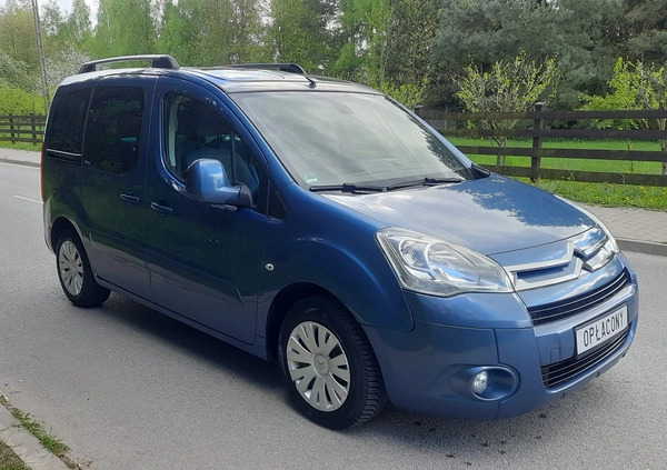 Citroen Berlingo cena 26900 przebieg: 255000, rok produkcji 2010 z Pakość małe 562